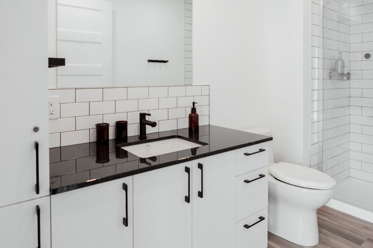 Condo Mid-Century Modern Style - Pool/Terrace Quebec City Ngoại thất bức ảnh